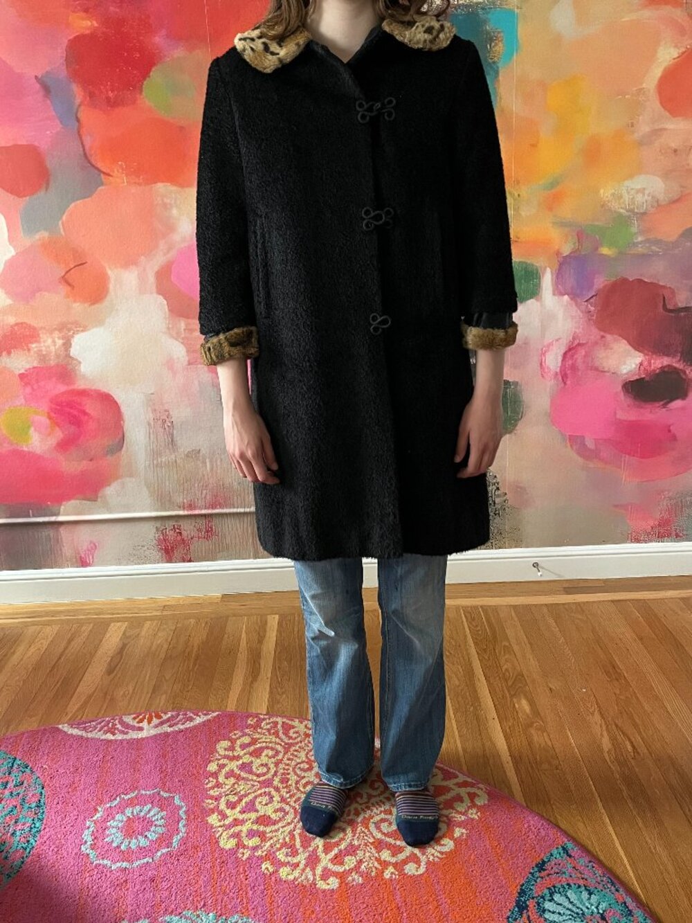 Gorgeous vintage wool coat with fur collar